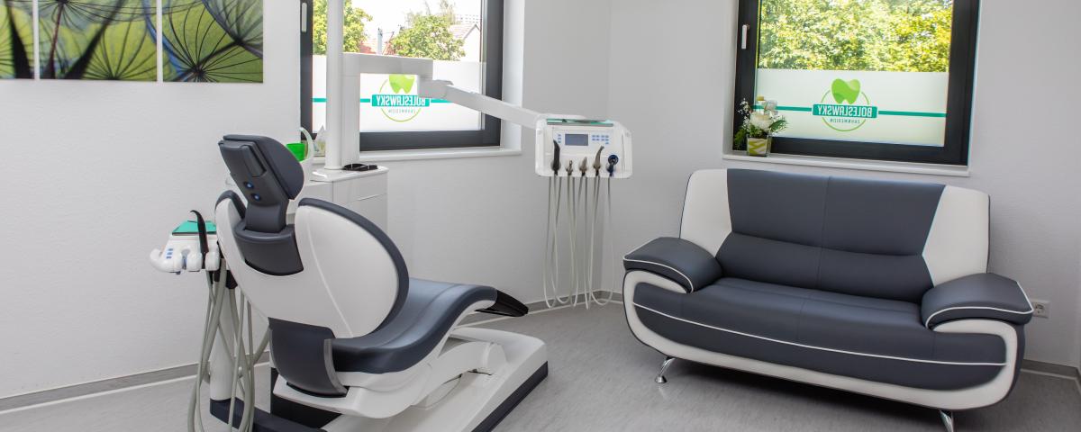 Familienfreundlicher Behandlungsraum